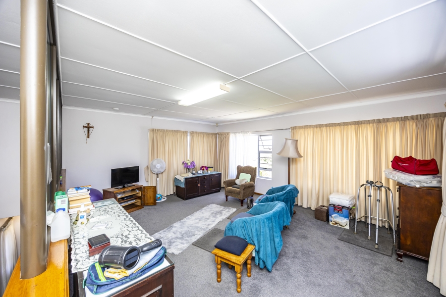 4 Bedroom Property for Sale in Vincent Eastern Cape